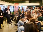 La Cambra de Comerç de Barcelona reivindica el talent dels majors de 45