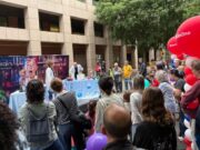 BeOne Medicines i l’Hospital Clínic apropen la ciència als infants amb tallers interactius a Clínic Obert