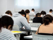 125 alumnes de Manlleu inicien les proves de Selectivitat